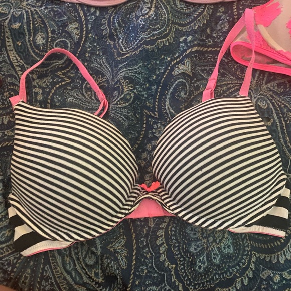 Victoria’s Secret bra bundle Sz.34C - Picture 4 of 5